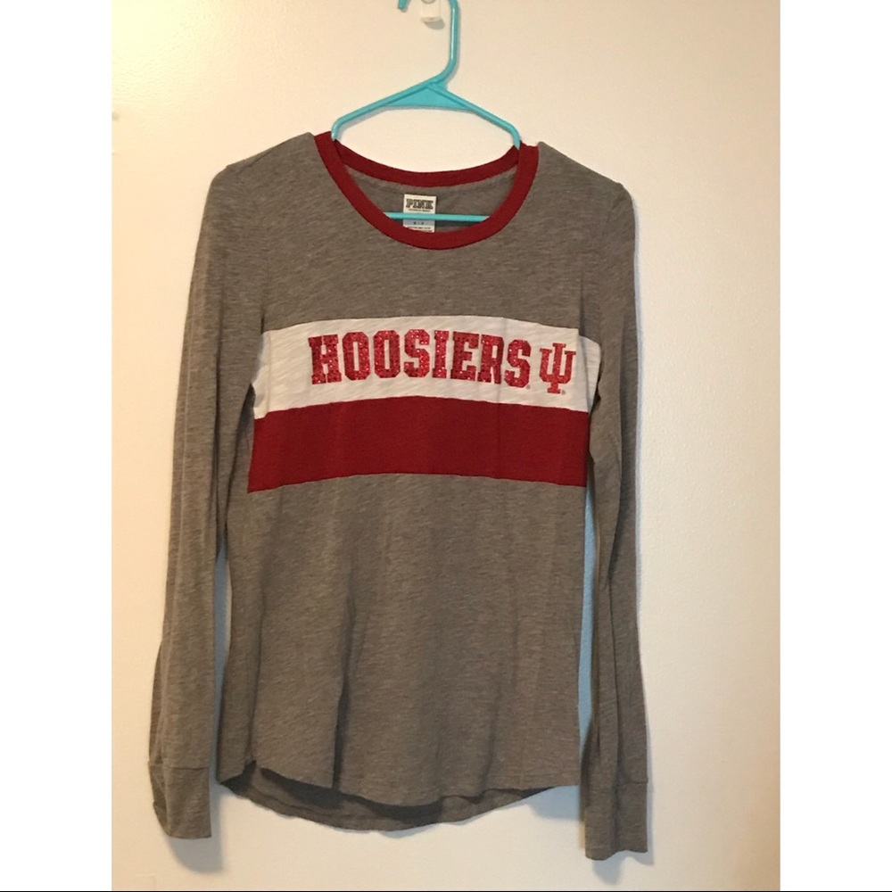 IU shirt